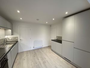 Kitchen 2- click for photo gallery
